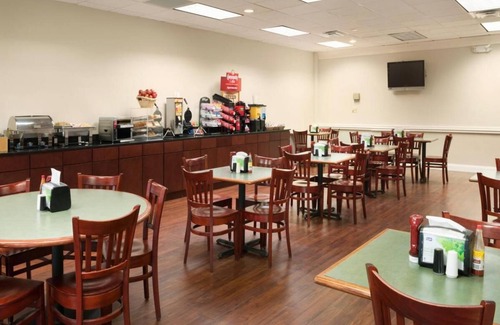Tallahassee House | You Found It! 4 Units! On-site Pool, Fitness Center, Pet-Friendly