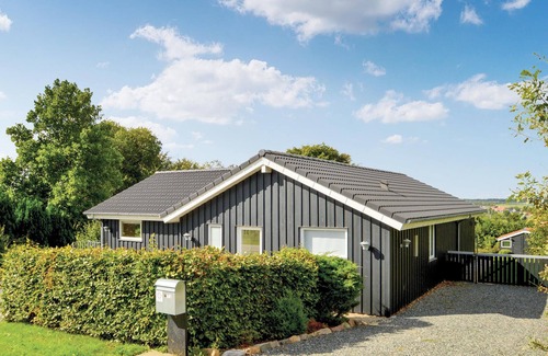 Hjarbæk House | You have a beautiful plot of land and a fantastic view of the fjord as a bonus.