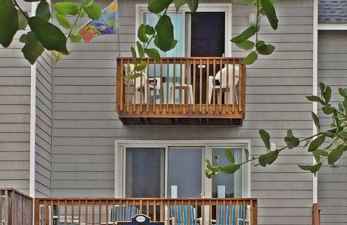 Duck House | You Will Be Grateful for "Outer Thanks" in the Outer Banks!