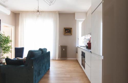 Fiera Apartment | YouHosty - Algardi 5