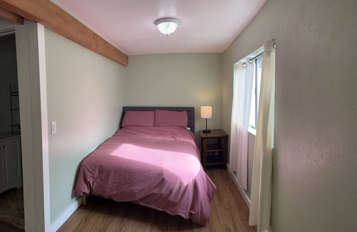 Ukiah House | Young’s Redwood Cottage