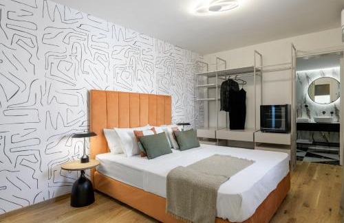 Plaka Apartment | Your 4 bdrm Dream House Acropolis View & Jacuzzi