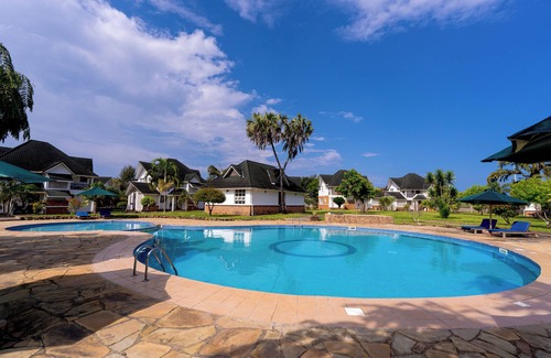 Kwale House | Your Affordable Escape by the Beach – Perfect for Couples, Families & Groups,