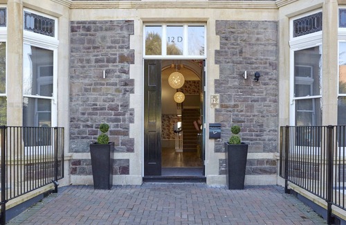 Bristol Apartment | Your Apartment | Bristol Rowan Tree - No.4
