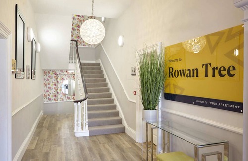 Bristol Villa | Your Apartment | Bristol Rowan Tree - No.8