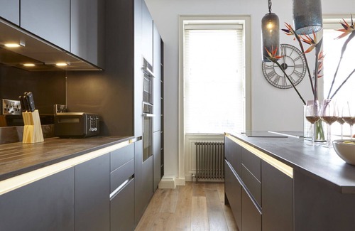 Bristol Villa | Your Apartment | Bristol Redcliffe Parade - No.1