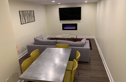 Sterling Apartment | Your away from home Oasis
