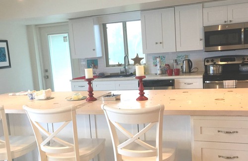 Jimmy Hill House | Your barefoot-luxury home base in Exuma — with a private pool for easy vacations
