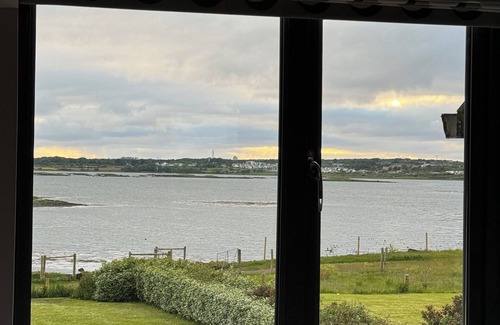 Oranmore House | Your Coastal Paradise Awaits
