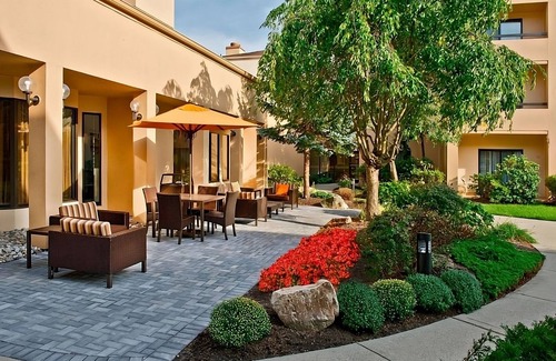 Whippany Apartment | Your Gateway to Garden State Adventures! Pet-friendly Stay!