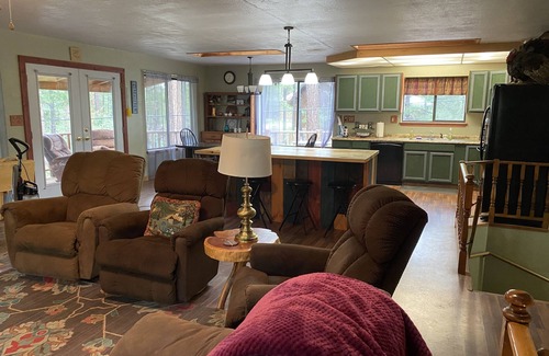 Alpine Cabin | Your going to fall in love with this cabin.outstanding for family,multi families