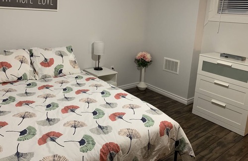 Belleville Apartment | Your home away from home!