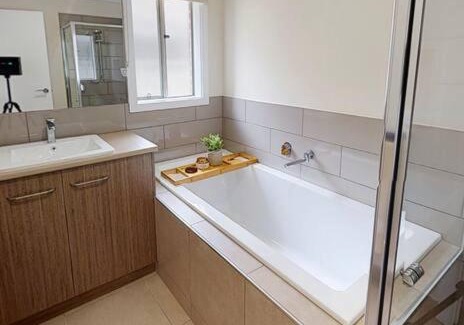 Lucas Apartment | Your home away from home.