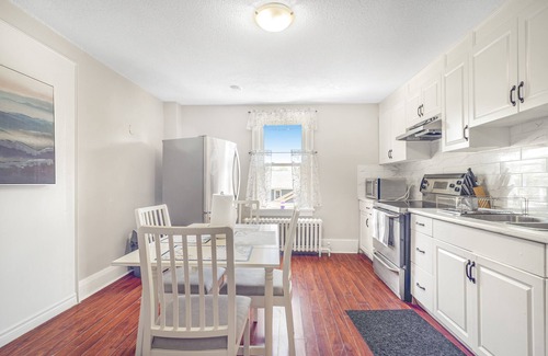 Thorold House | Your home away from home in Thorold, ON - Niagara Falls
