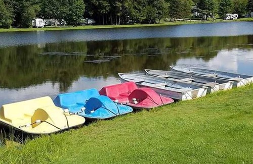 Endicott House | Your Home Away from Home! Water Activities, Free Parking!