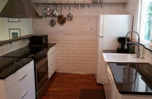 Harbert Cottage | Your Home away from Home