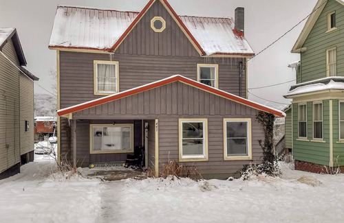 Canaan Valley House | Your Home Away From Home In The Heart Of Davis, WV