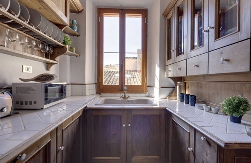 Santo Spirito Apartment | Your home in Firenze Perfect for families and large groups!