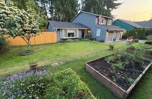 Sandy House | Your Home in Sandy – Comfortable, Convenient & Affordable