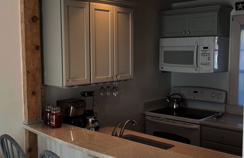 Mashpee House | Your Oasis Awaits