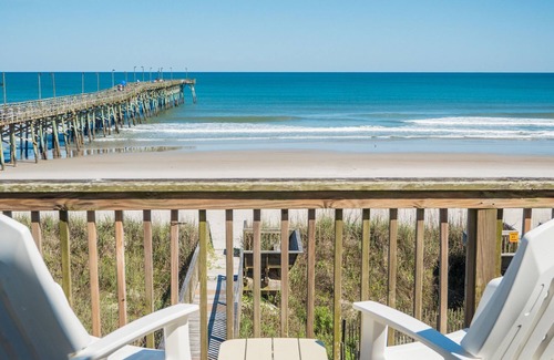 Topsail Beach House | Your Oceanfront Oasis