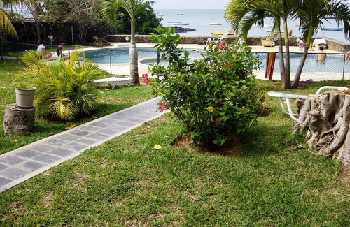 Grand Gaube Villa | Your own private haven - Right on the beach
