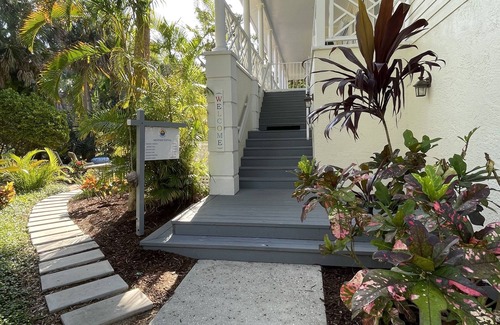 Bay Isle House | Your Personal Resort-7BR, Elevator, Pool, Bocce Ball, Boating & so much more!