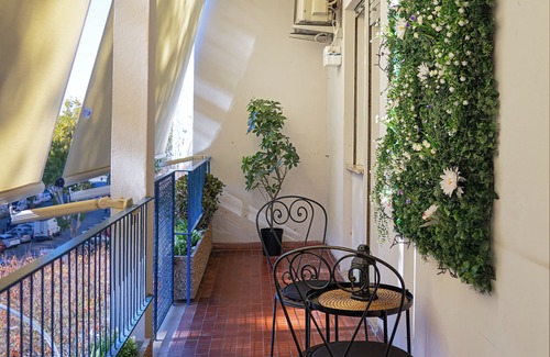 Garbatella Apartment | Your Place in Rome 2