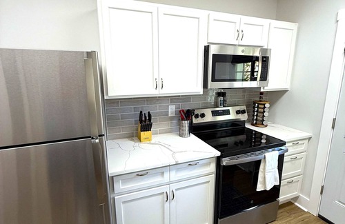 Wilmington Apartment | Your Private Oasis in Wilmington - King Bed & More!