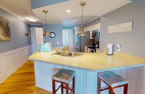 Folly Beach Condo | Your riverfront beach escape~ Surf and Turf