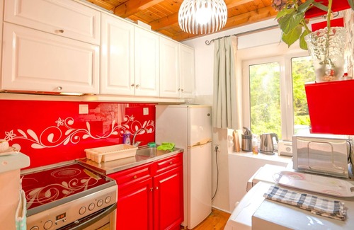 Agios Stefanos Apartment | Your seaside retreat in the heart of Saint Stephanos, Corfu