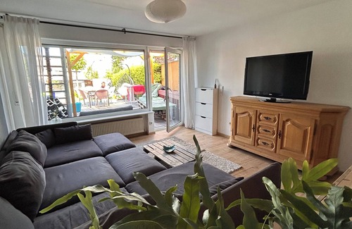 Heisingen Apartment | 🍃 Your time out in Essen-Heisingen: Vacation apartment with garden and pool