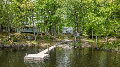 Wayne House | Your Trail's End in Maine