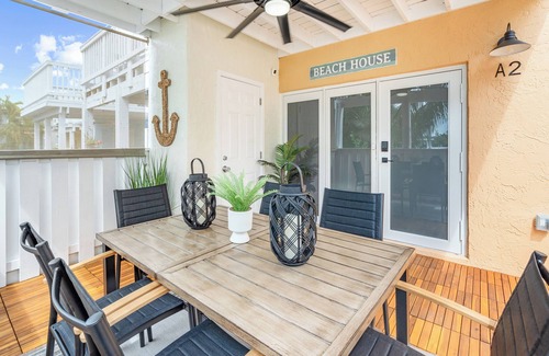 Key Largo House | YOUR TROPICAL ESCAPE AWAITS! Voted Best Key Largo Vacation Rental! Casa Largo