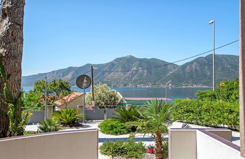 Orahovac Apartment | Your vacation is our priority!