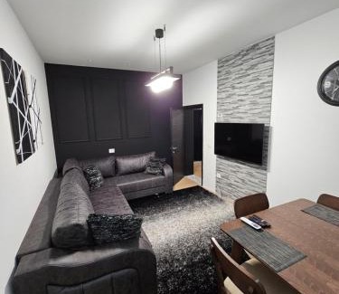 Korce Apartment | YourHome