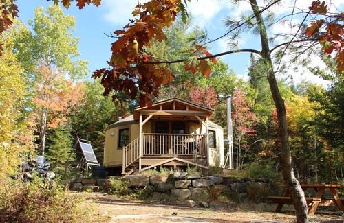 Mandeville Cabin | Yourte Luxueuse Jusqu'à 8 Personnes