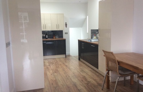 Aberaeron Apartment | YR HEN FANC (THE OLD BANK)