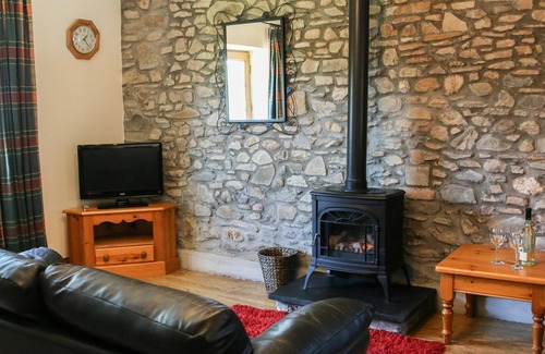 Felinfach Cottage | Yr Onnen, Aberaeron - Two Bedroom Cottage, Sleeps 4
