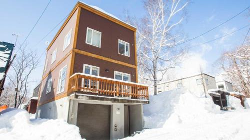 Hirafu House | Yukisawa House