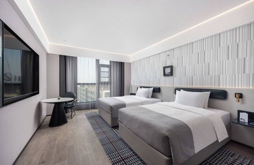 Yuncheng Hotel | Yuncheng Pinglu Wanda Meihua Hotel