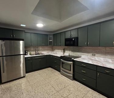 Palmer Villa | Yunque Retro Stay
