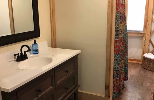 Glen Lyn Cabin | Yurt 2 | Shumate Yurt at Kairos Resort