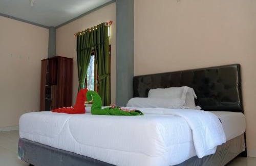 Labuan Bajo House | Yusilver Guest House