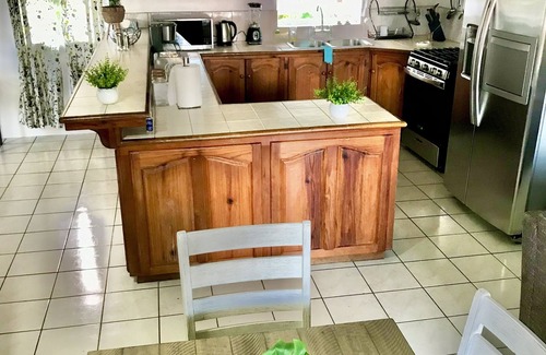 Gros Islet House | Yves Breezy 3 -10 min from the beach