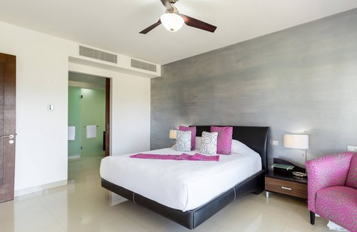 Puerto Juarez Condo | Z Casa Limon ( Norte) by RedAwning