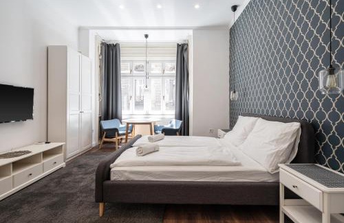 Terezvaros Apartment | Z32 - Central & Chic - Stylish Stay by BQA