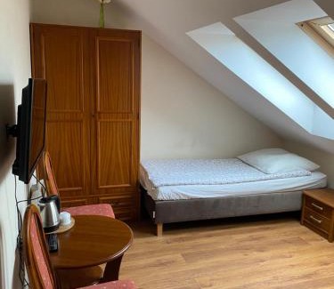 gmina Koscielec Hotel | Zajazd Pod Dyliżansem