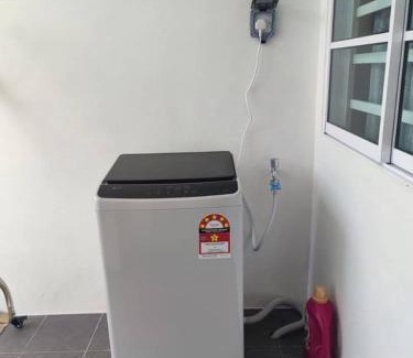 Kota Samarahan House | Zalfia Homestay