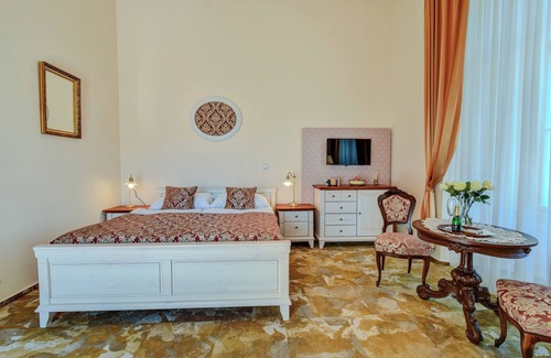 Krtiny Hotel | Zamek Krtiny